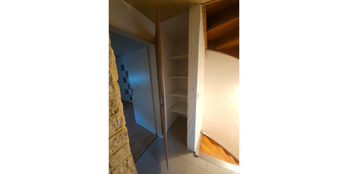 Etagenwohnung Ulm Obertalfingen - 4 Zimmer, 108 m&sup2;, 1.100&euro; | Angebot:26237127