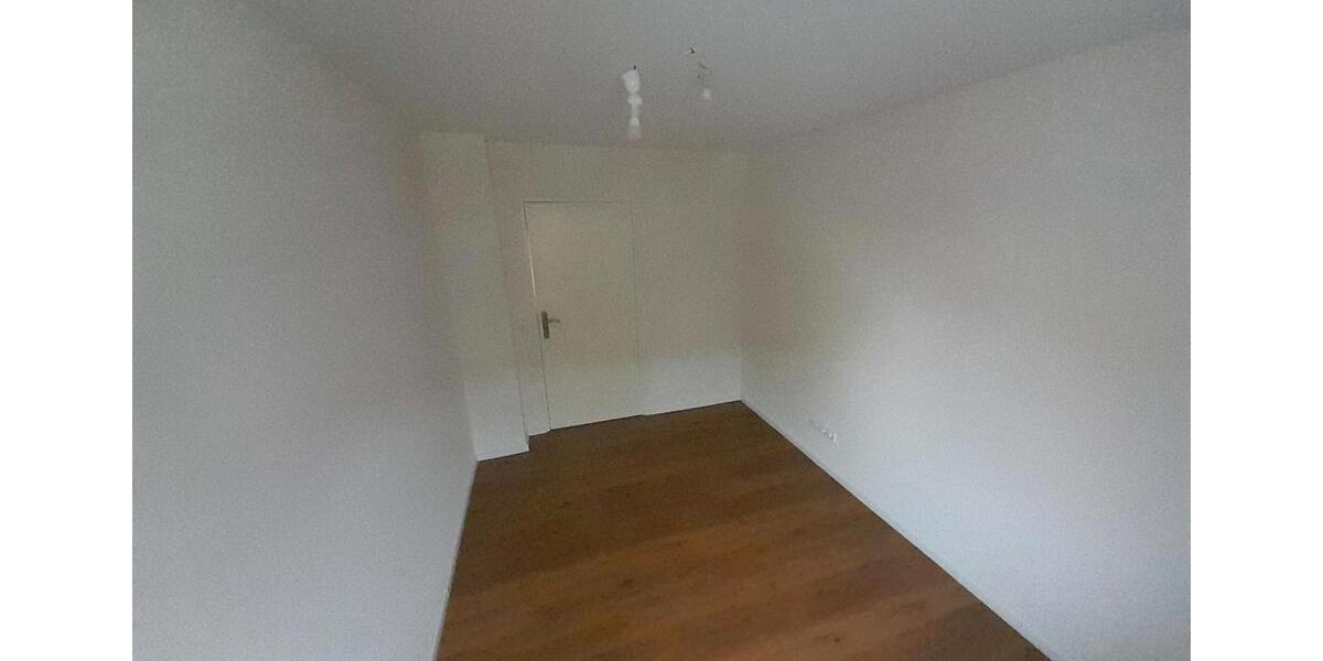 Etagenwohnung Neu-Ulm Ludwigsfeld - 1 Zimmer, 10 m&sup2;, 450&euro; | Angebot:25180018