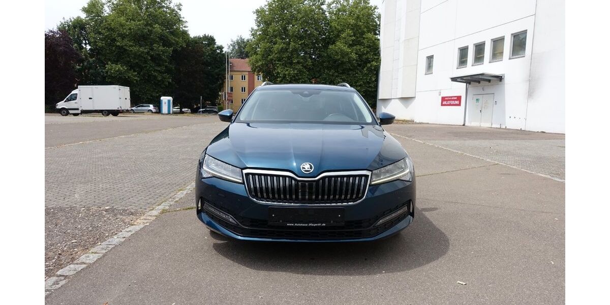 Skoda Superb 206.000 km 12.499 &euro; Neu-Ulm 89231