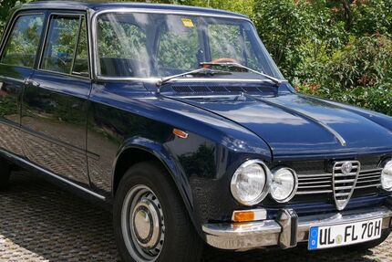 Alfa Romeo Giulia 18.000 km 24.500 € Ulm 89081