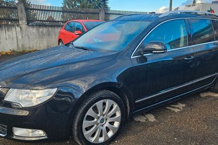 Skoda Superb 260.000 km 4.490 &euro; Altenstadt / Iller 89281