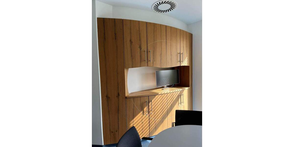 5 Zimmer mit ca. 213 8 zimmer