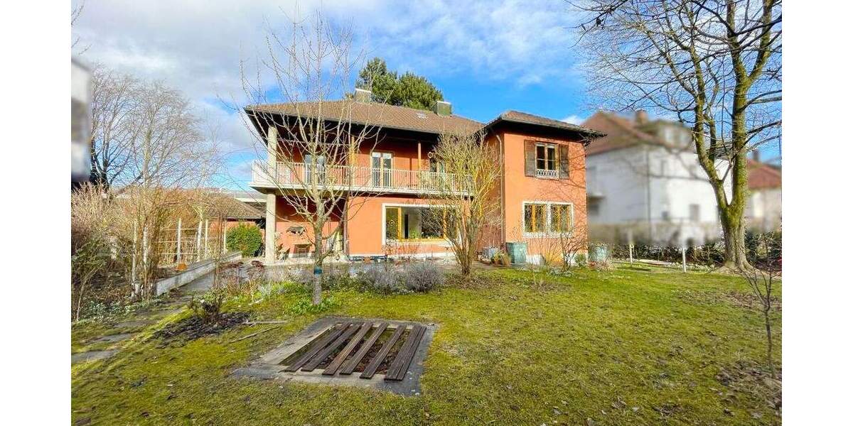 Einfamilienhaus Neu-Ulm Weststadt - 7 Zimmer, 198 m&sup2;, 490.000&euro; | Angebot:25355594