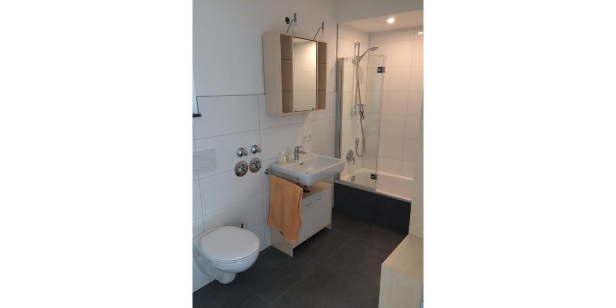 Terrassenwohnung Erbach - 2 Zimmer, 84 m&sup2;, 1.100&euro; | Angebot:26649586