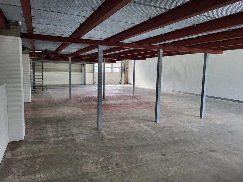 Gewerbehalle,Lagerhalle,Produktion,Handwerkerhalle,Oldtimergarage