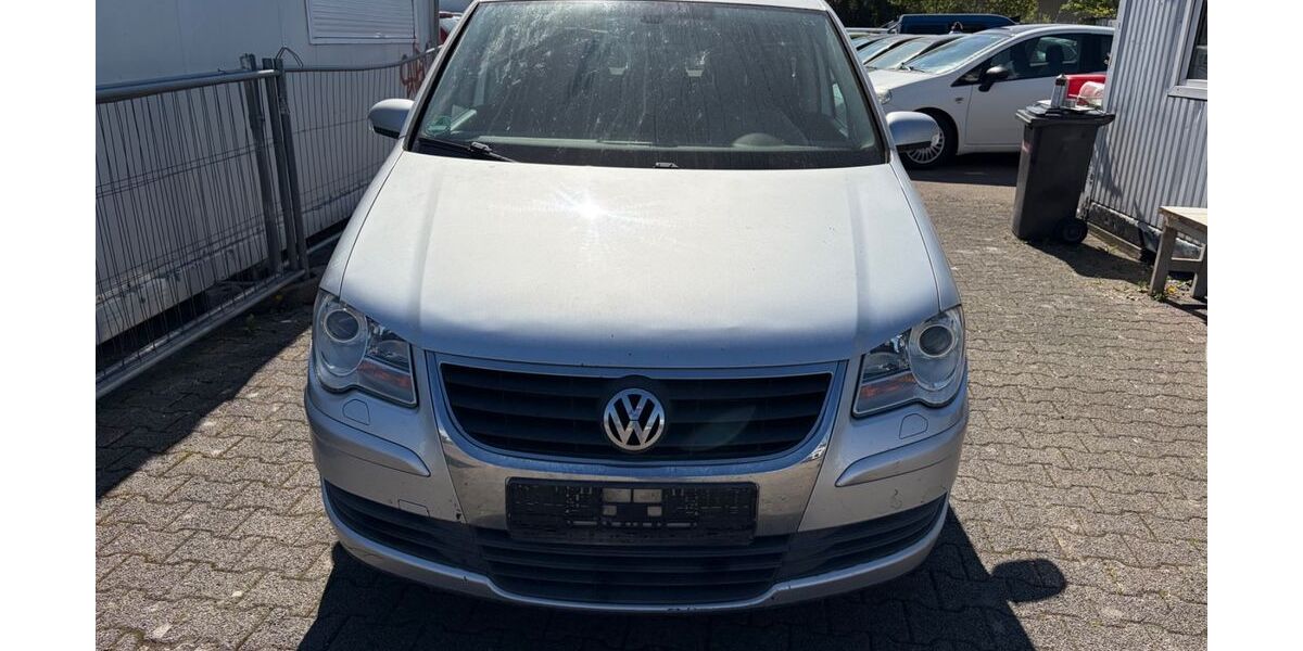VW Touran 290.000 km 1.600 &euro; Neu-Ulm 89231