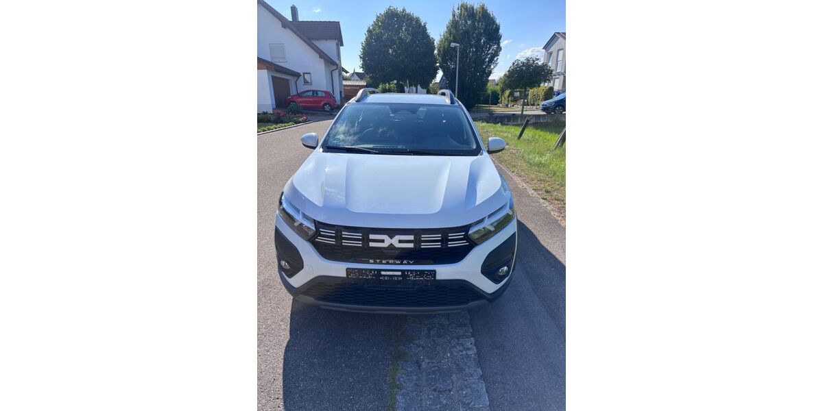 Dacia Sandero 32.490 km 14.690 &euro; Sontheim/Brenz 89567