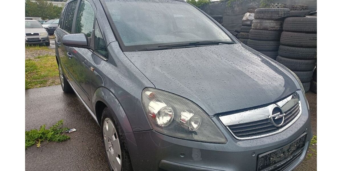 Opel Zafira 150.000 km 3.250 &euro; Neu-Ulm 89231