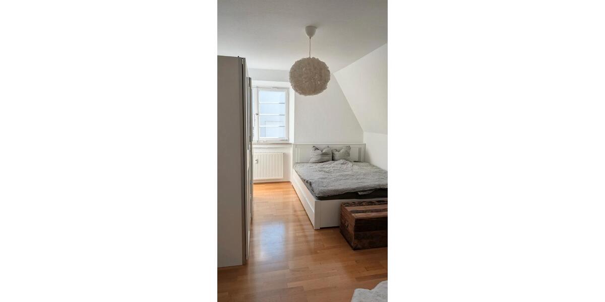 Dachgeschoßwohnung Ulm Söflingen - 2 Zimmer, 67 m&sup2;, 289.000&euro; | Angebot:26479374