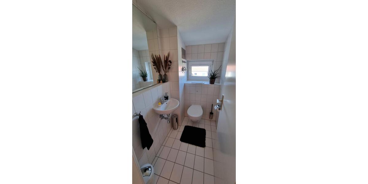 Dachgeschoßwohnung Bellenberg - 4 Zimmer, 112 m&sup2;, 390.000&euro; | Angebot:27116894