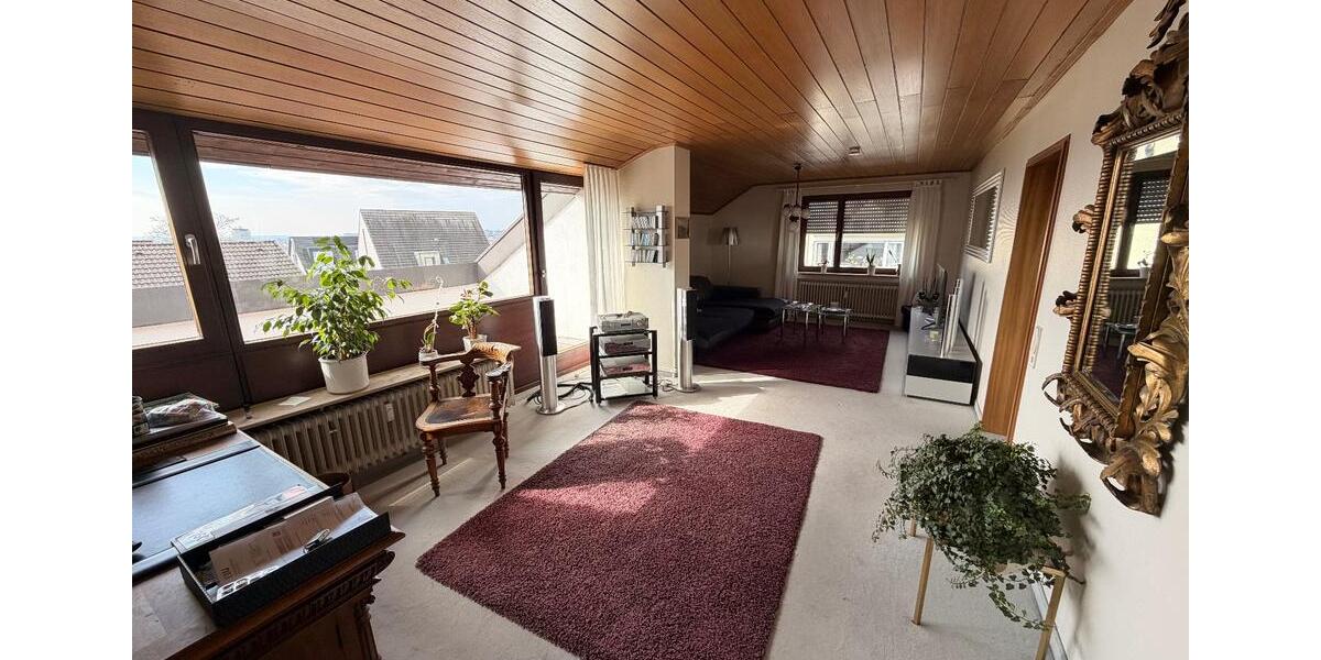 Dachgeschoßwohnung Ulm Obertalfingen - 4 Zimmer, 139 m&sup2;, 1.460&euro; | Angebot:26179690