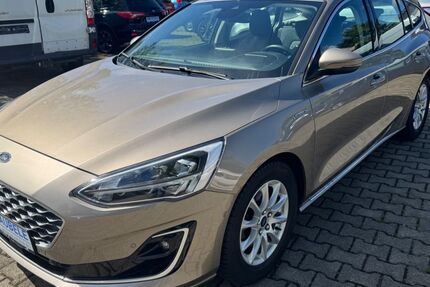 Ford Focus 96.800 km 16.290 € Pfaffenhofen 89284