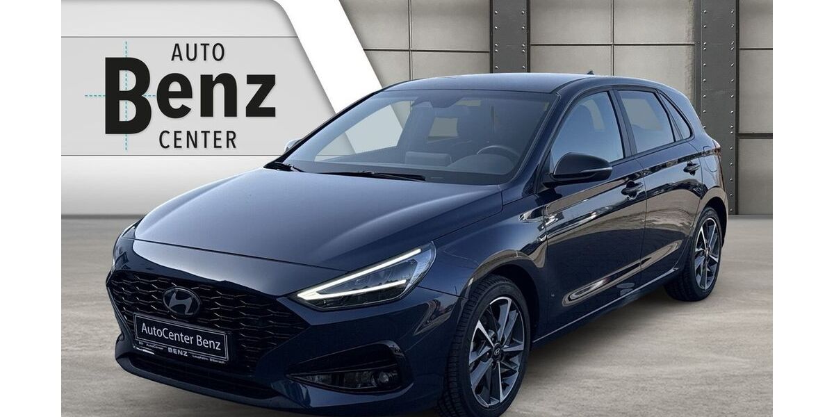 Hyundai i30 22.100 km 20.290 &euro; Laupheim 88471