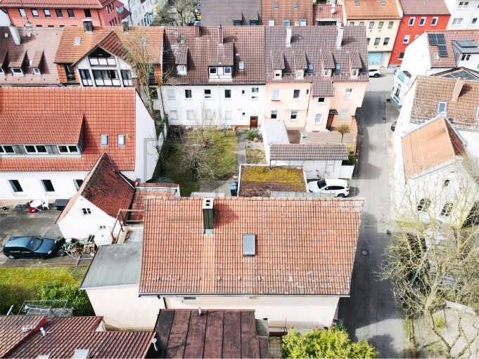 Mehrfamilienhaus, Wohnhaus Neu-Ulm Stadtmitte - 9 Zimmer, 260 m&sup2;, 1.040.000&euro; | Angebot:19953245