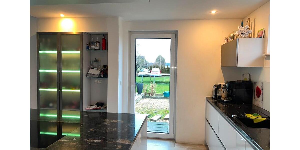 Einfamilienhaus Neu-Ulm Burlafingen - 5 Zimmer, 180 m&sup2;, 728.000&euro; | Angebot:27093762