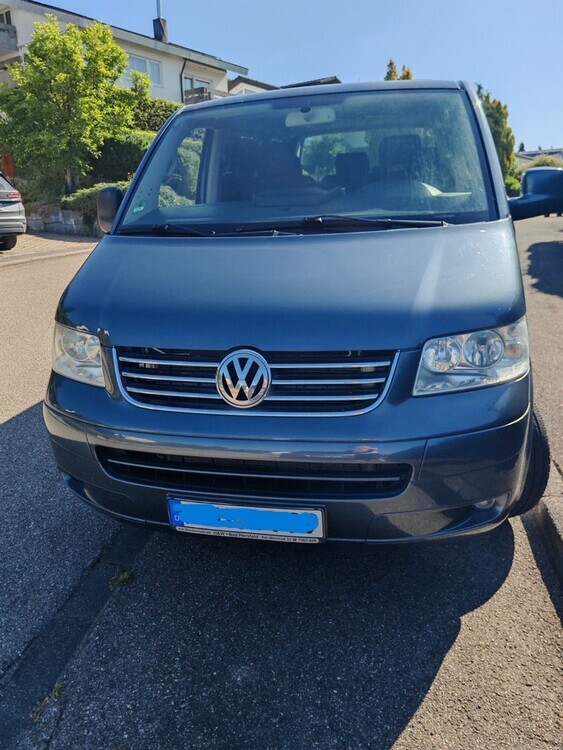 VW T5 Caravelle 283.845 km 7.999 € Herbrechtingen 89542