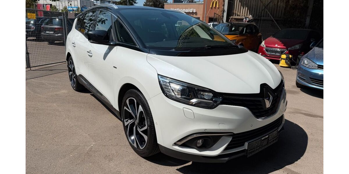 Renault Scenic 128.700 km 10.500 &euro; Ulm 89077