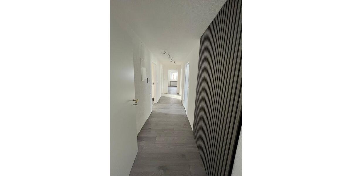 Dachgeschoßwohnung Achstetten - 4 Zimmer, 86 m&sup2;, 1.100&euro; | Angebot:26448413