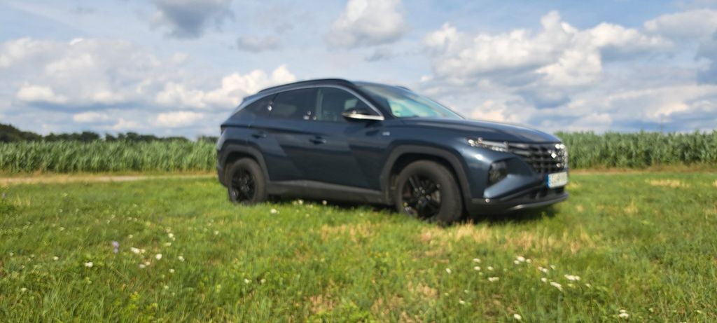 Hyundai TUCSON 27.985 km 26.300 &euro; Niederstotzingen 89168