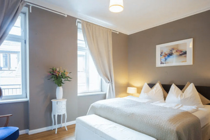 Wohnung Ulm Mitte - 2 Zimmer, 65 m&sup2;, 500&euro; | Angebot:26844078