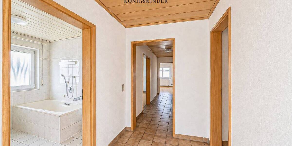 Mehrfamilienhaus, Wohnhaus Vöhringen - 6 Zimmer, 160 m&sup2;, 570.000&euro; | Angebot:26417353