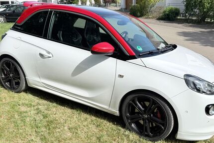 Opel Adam 121.000 km 9.200 &euro; Asselfingen 89167