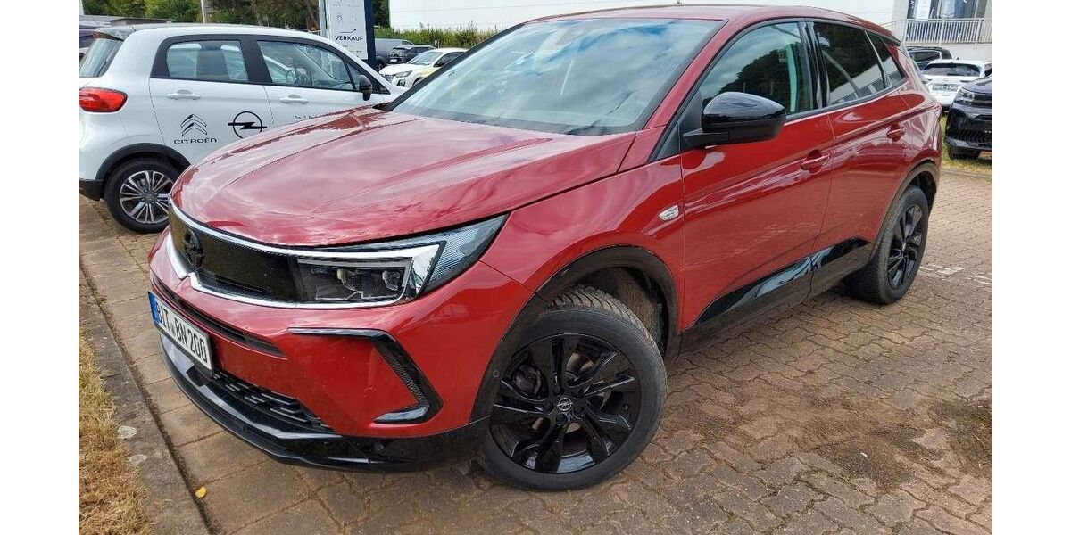 Opel Grandland (X) 33.300 km 22.490 &euro; Ulm 89073