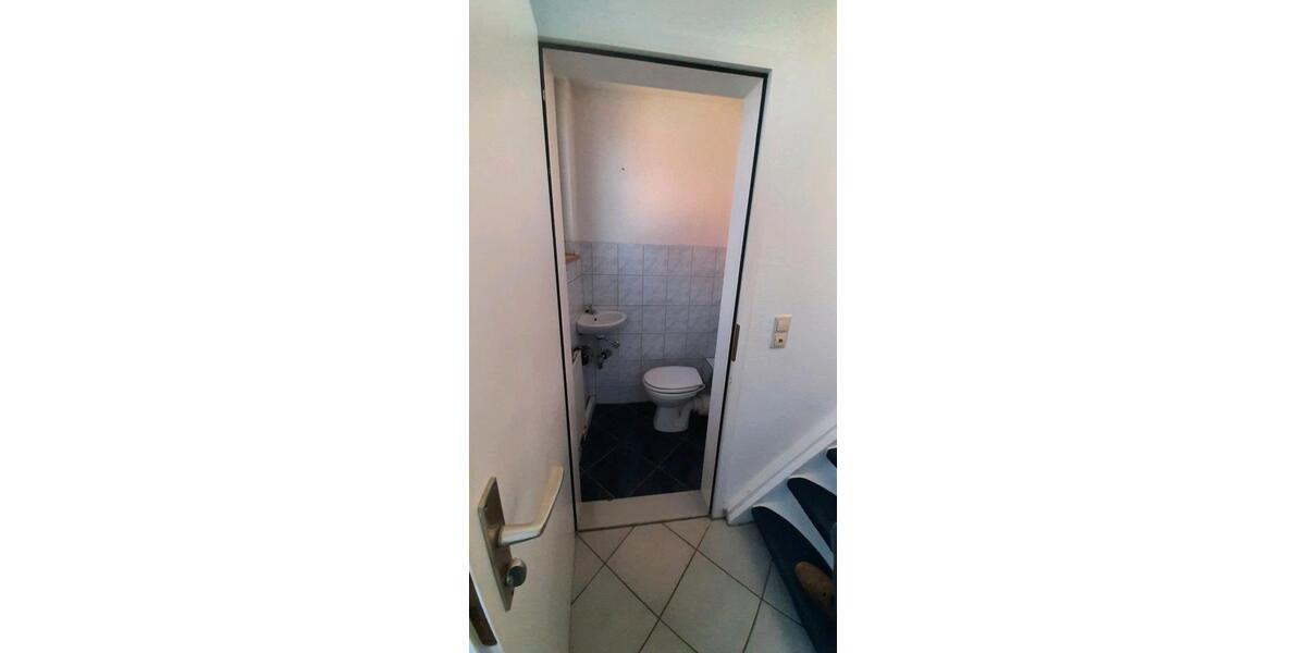 Dachgeschoßwohnung Berghülen - 3 Zimmer, 81 m&sup2;, 930&euro; | Angebot:26447033