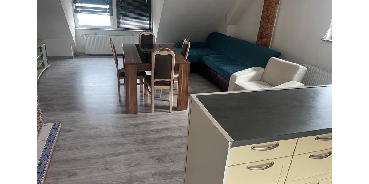 Dachgeschoßwohnung Neu-Ulm Burlafingen - 3.5 Zimmer, 80 m&sup2;, 1.100&euro; | Angebot:26245292