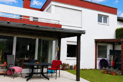 Haus Blaustein - 7 Zimmer, 169 m&sup2;, 450.000&euro; | Angebot:25599810