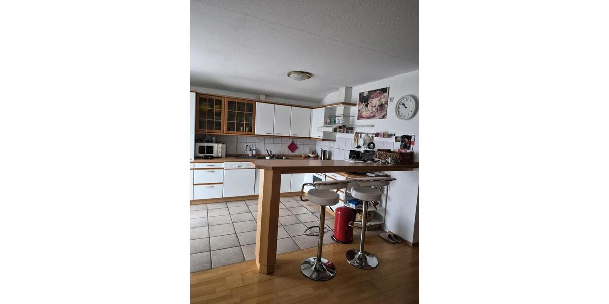 Dachgeschoßwohnung Laupheim - 3 Zimmer, 105 m&sup2;, 950&euro; | Angebot:25334980