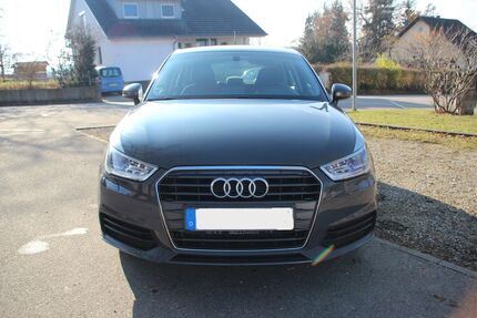 Audi A1 157.000 km 9.690 € Wain 88489
