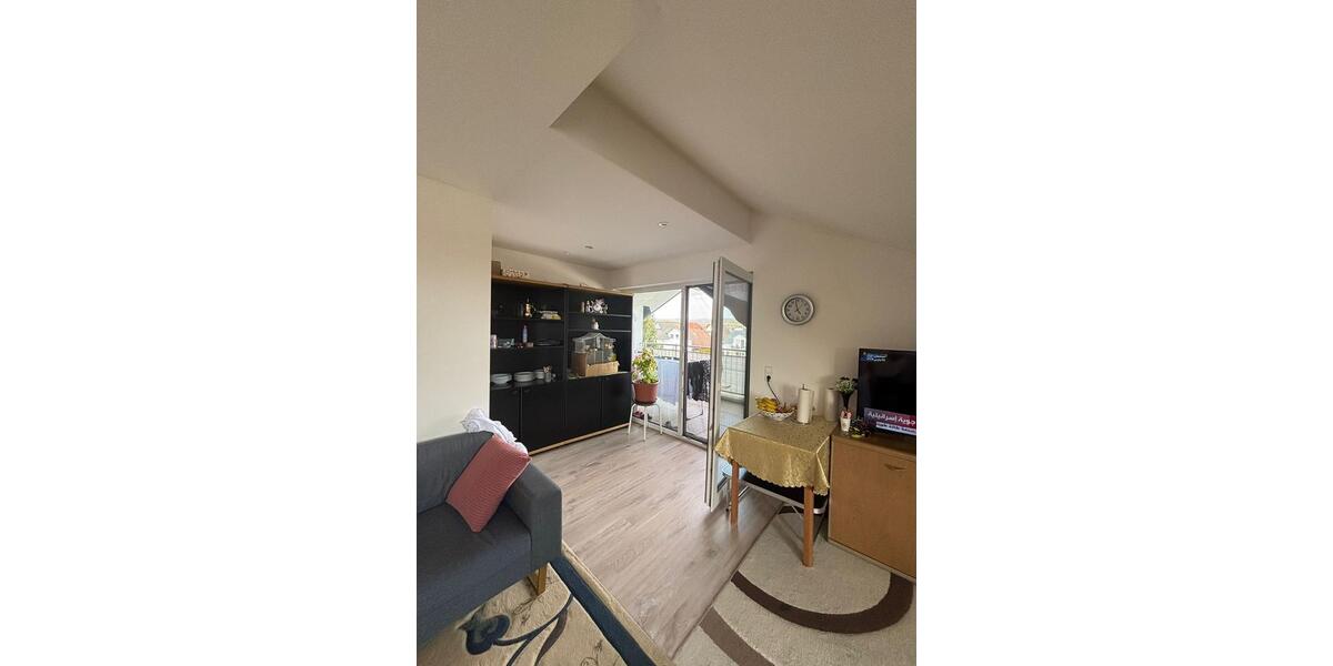 Dachgeschoßwohnung Ehingen (Donau) - 4 Zimmer, 110 m&sup2;, 1.100&euro; | Angebot:26266029