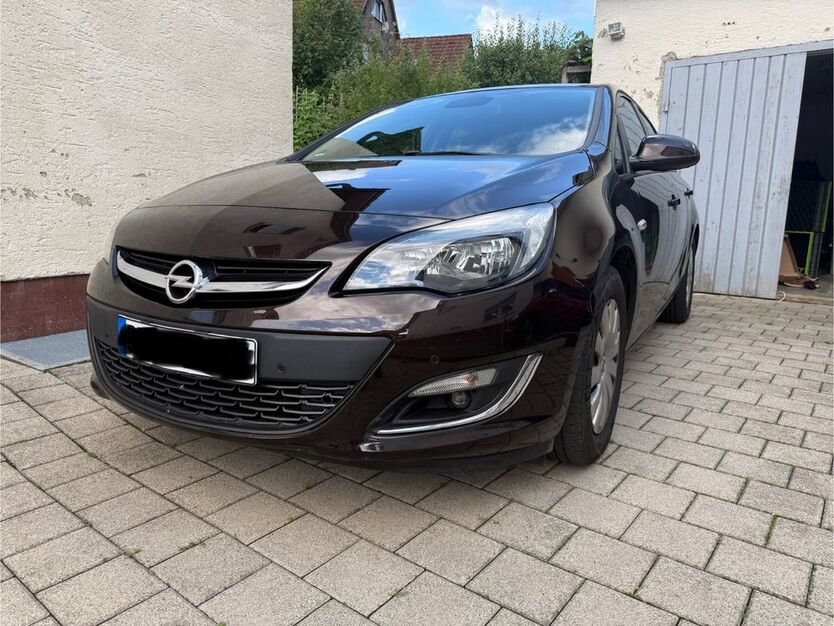 Opel Astra 82.000 km 9.399 € Deggingen 73326