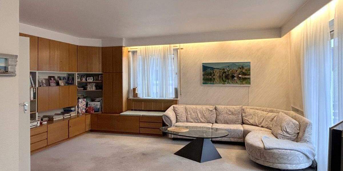 Mehrfamilienhaus, Wohnhaus Ulm Weststadt - 9 Zimmer, 248 m&sup2;, 690.000&euro; | Angebot:24766445