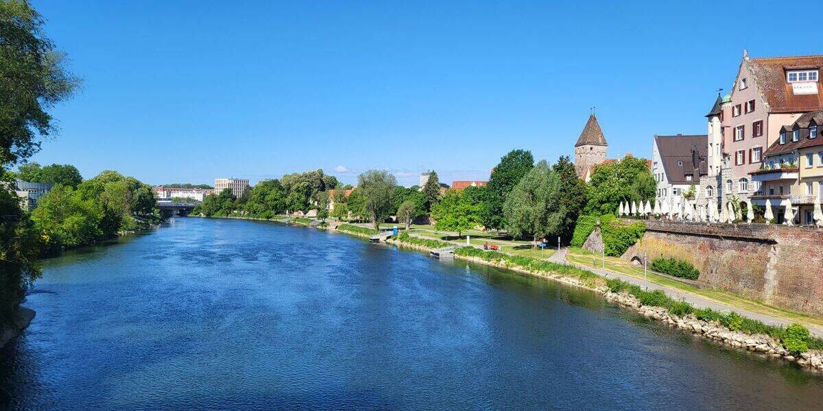 Etagenwohnung Neu-Ulm Stadtmitte - 3 Zimmer, 72 m&sup2;, 230.000&euro; | Angebot:26683398
