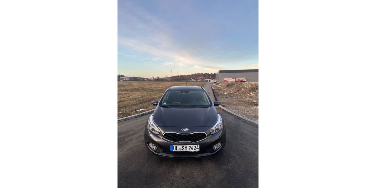 Kia ceed / Ceed 233.000 km 6.300 &euro; Blaubeuren 89143