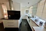 Etagenwohnung Neu-Ulm Ludwigsfeld - 4.5 Zimmer, 168 m&sup2;, 2.500&euro; | Angebot:26393674