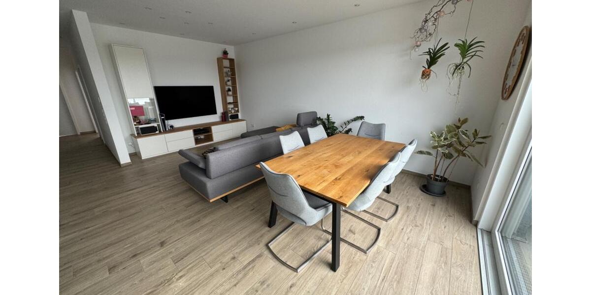 Einfamilienhaus Laichingen - 3.5 Zimmer, 99 m&sup2;, 1.400&euro; | Angebot:25477830