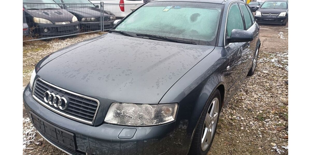 Audi A4 215.000 km 800 &euro; Neu-Ulm 89231