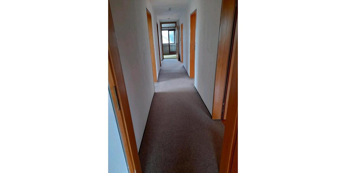 Dachgeschoßwohnung Achstetten - 4 Zimmer, 80 m&sup2;, 1.100&euro; | Angebot:24712654