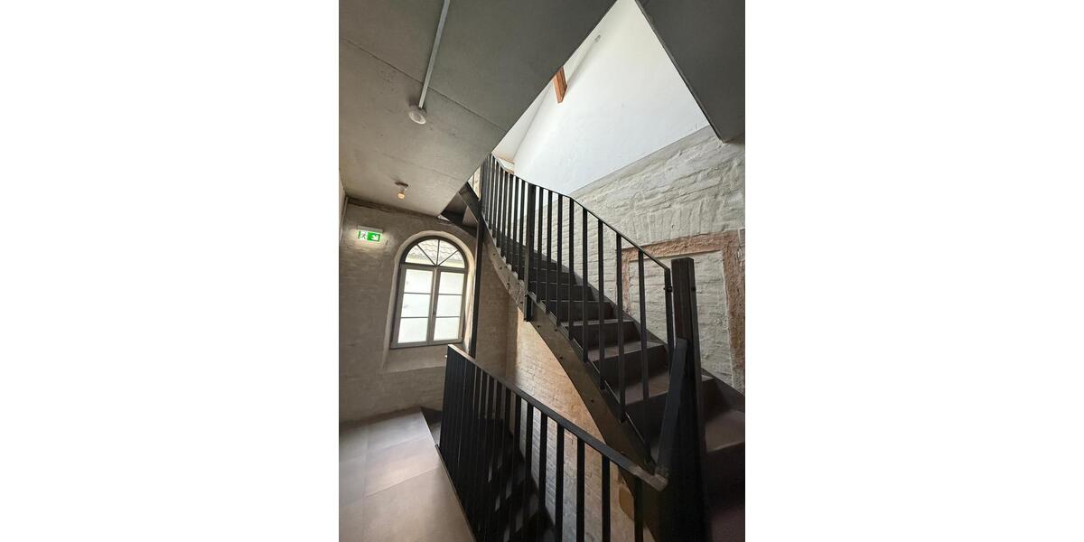 Dachgeschoßwohnung Weißenhorn - 3 Zimmer, 95 m&sup2;, 1.570&euro; | Angebot:26115400