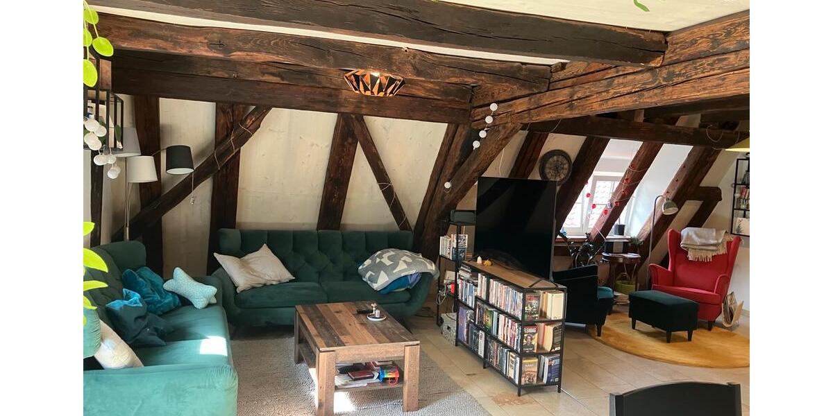 Dachgeschoßwohnung Ulm - 5 Zimmer, 160 m&sup2;, 1.690&euro; | Angebot:26502005