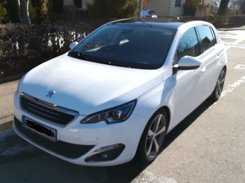 Peugeot 308 140.000 km 11.700 € Pfaffenhofen 89284