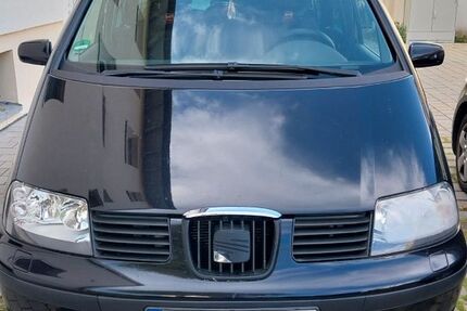 Seat Alhambra 244.000 km 2.250 € Langenau 89129