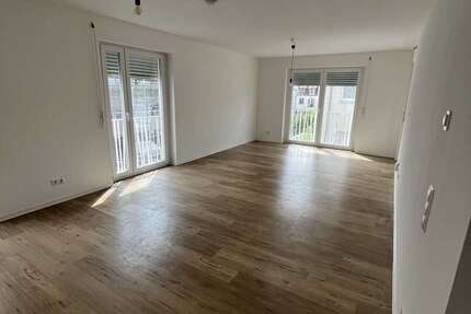 Wohnung Ulm Weststadt - 2 Zimmer, 69 m&sup2;, 850&euro; | Angebot:27398571