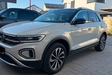 VW T-Roc 25.500 km 24.200 &euro; Nellingen 89191