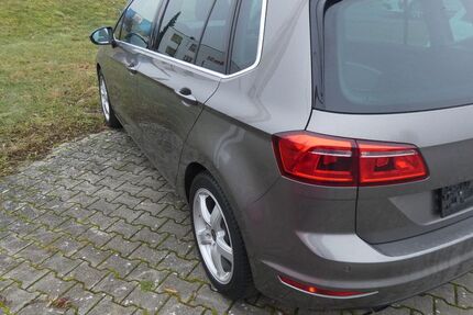 VW Golf 117.200 km 11.990 &euro; Herbrechtingen-Bolheim 89542