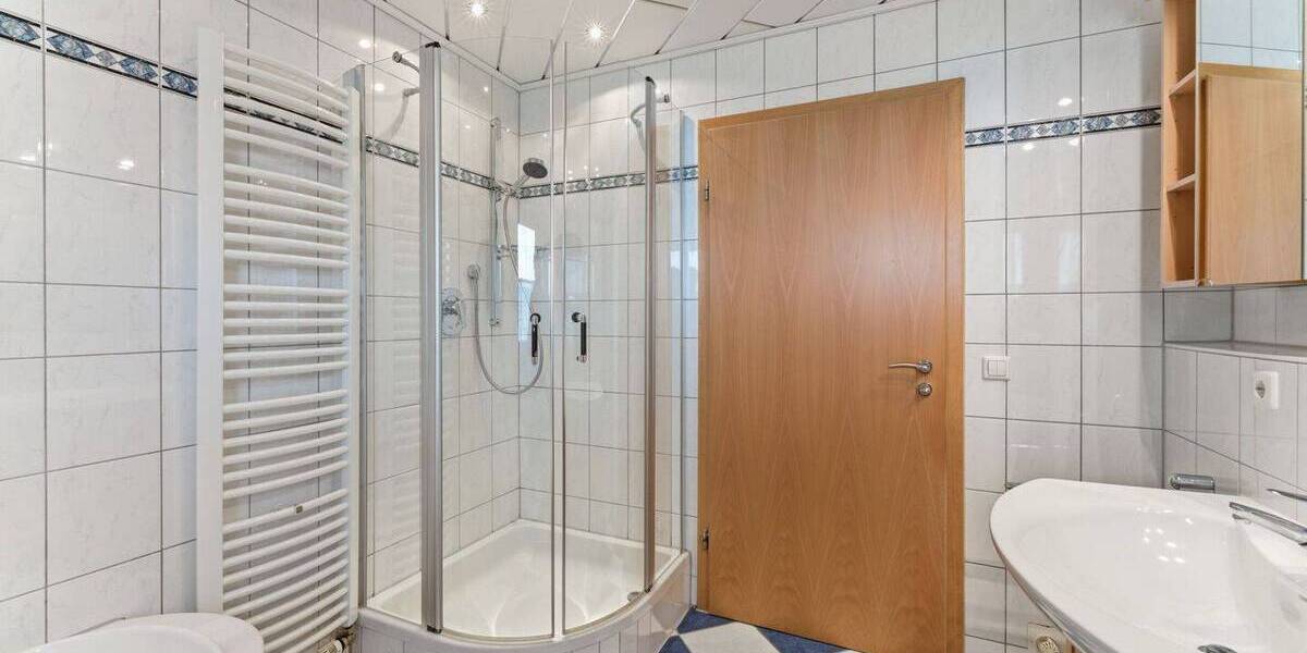 Mehrfamilienhaus, Wohnhaus Ulm Eggingen - 1 Zimmer, 350 m&sup2;, 1.190.000&euro; | Angebot:26391649