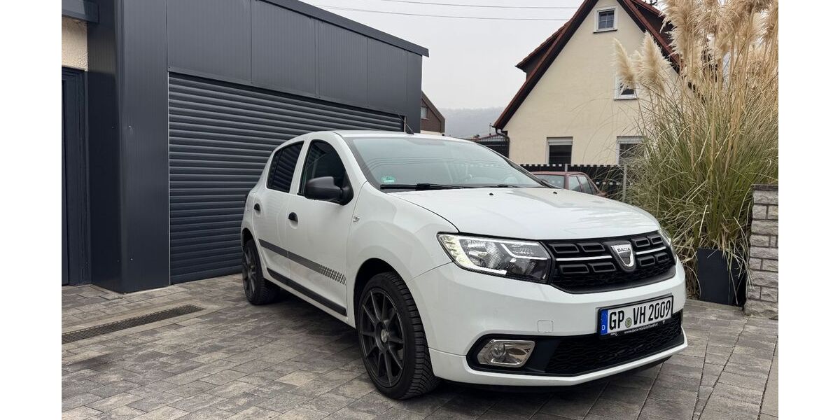 Dacia Sandero 137.500 km 6.200 &euro; Kuchen 73329